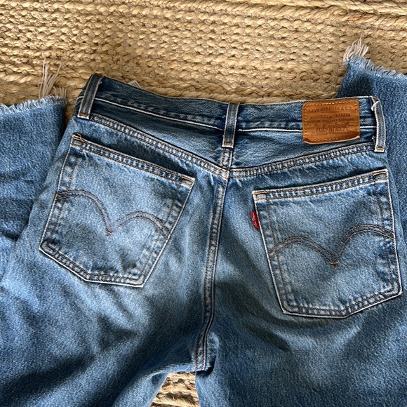 Levi’s 501 crop jeans size 26 - Picture 4 of 4